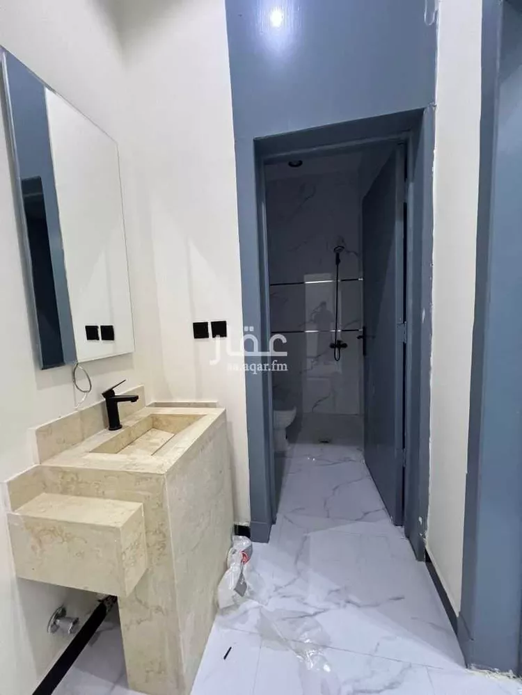 Floor for Sale in Riyadh Badr 6
