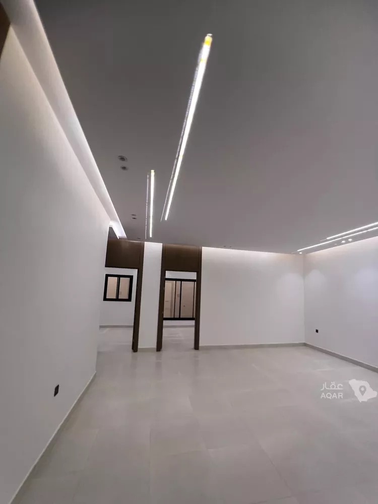 Floor for Sale in Riyadh Dahiat Namar 8