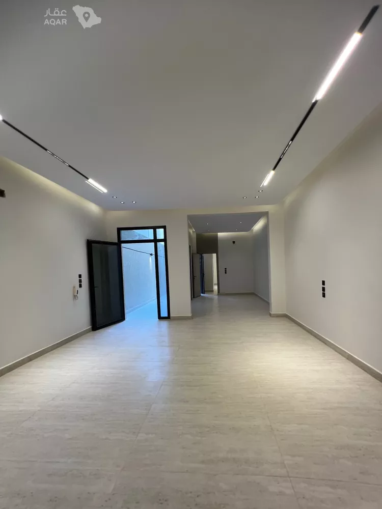 Villa for Sale in Riyadh Taiba 18