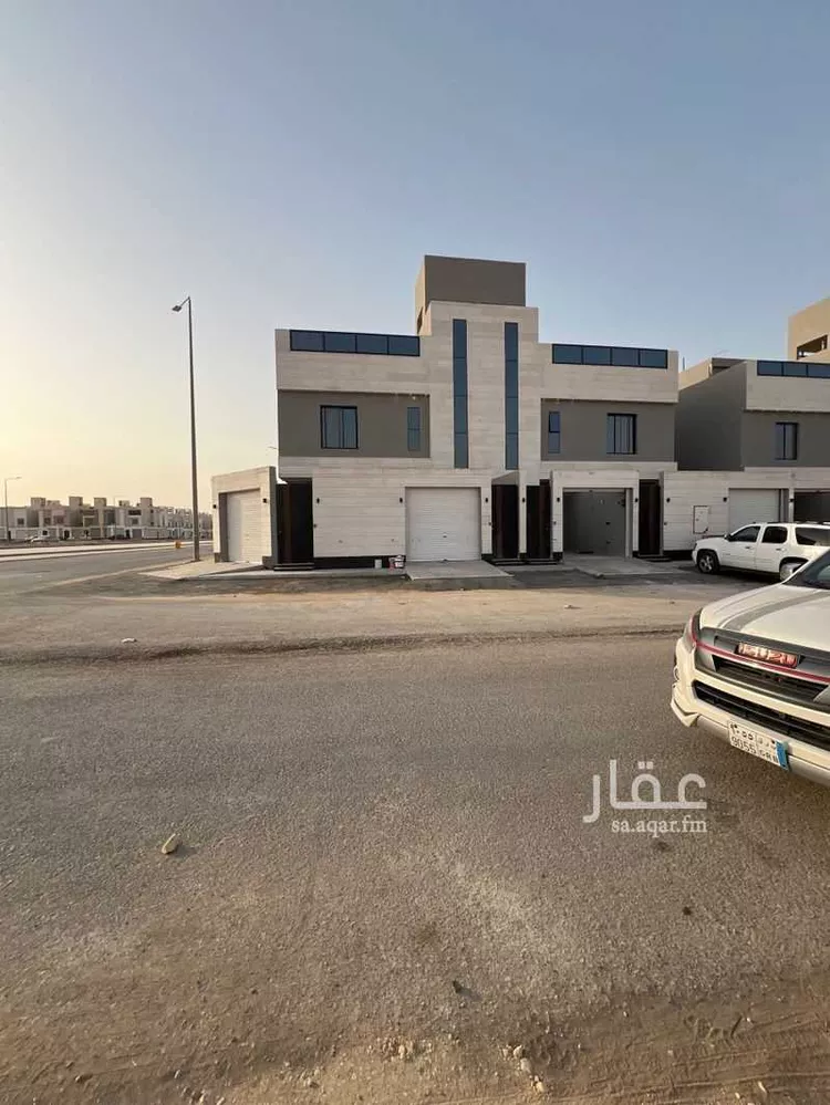 دور للبيع في شارع الرسالة, حي بدر, مدينة الرياض, منطقة الرياض صورة 3