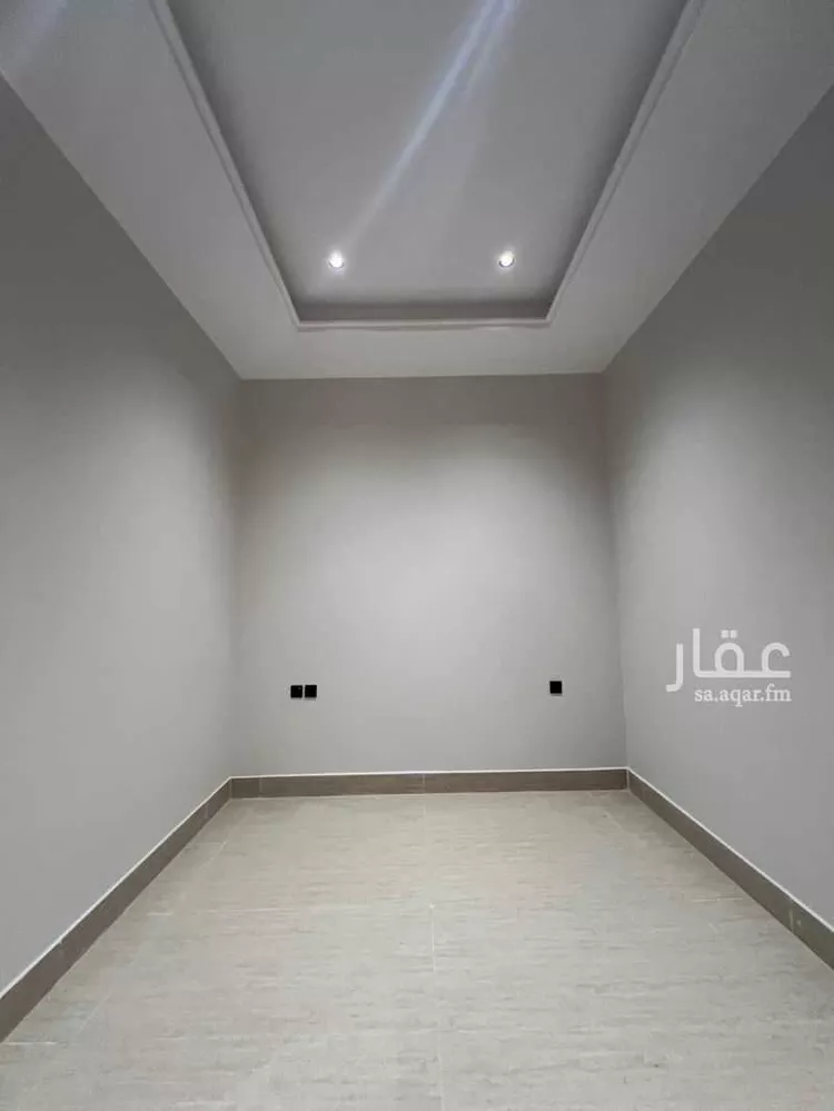 Floor for Sale in Riyadh Dirab 17