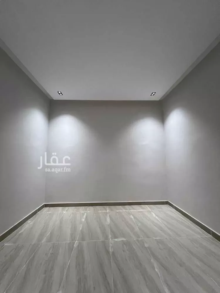 دور للبيع في شارع احمد بن رسلان, حي بدر, مدينة الرياض, منطقة الرياض 12