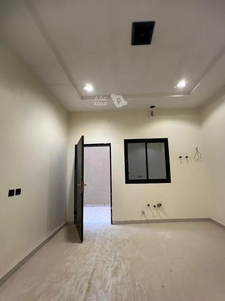 Floor for Sale in Riyadh Taiba 7