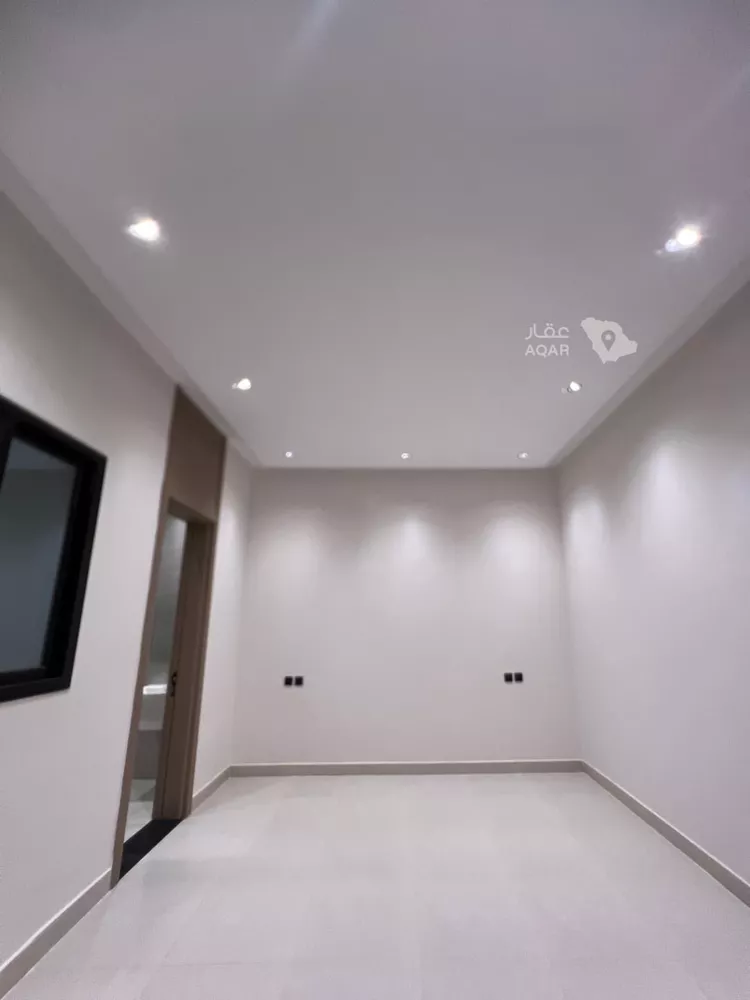 Floor for Sale in Riyadh Dahiat Namar 8