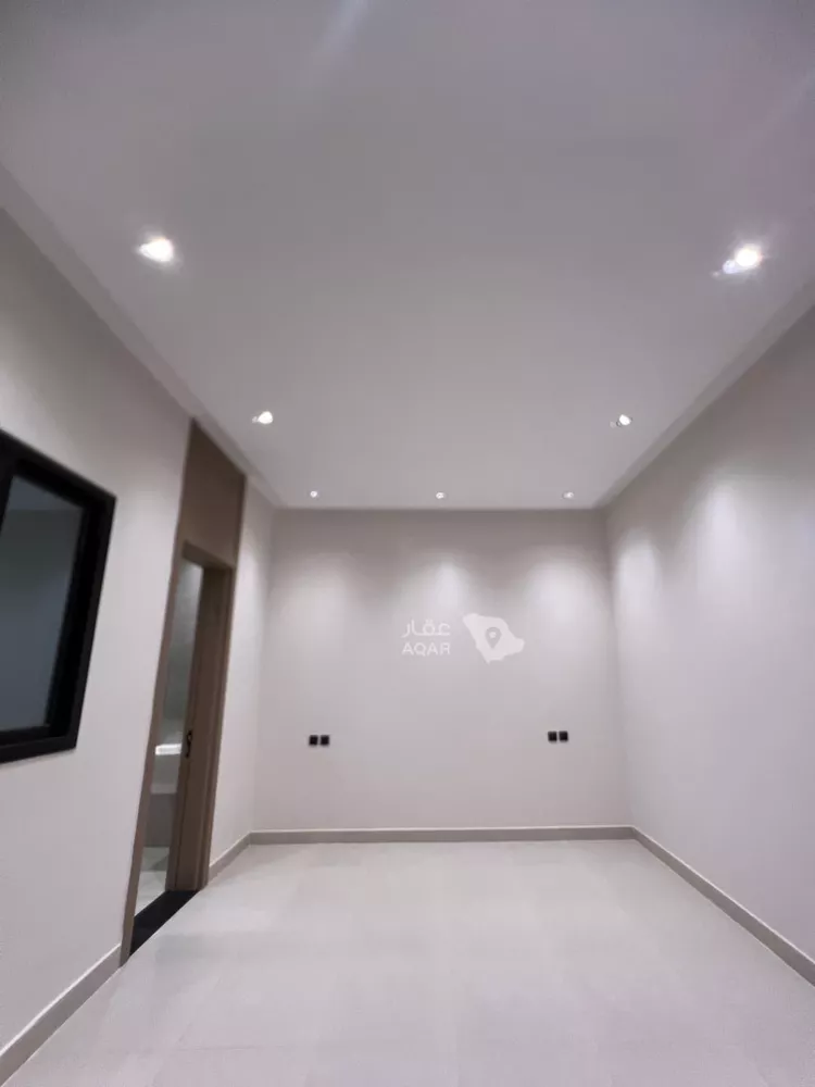 Floor for Sale in Riyadh Dahiat Namar 13