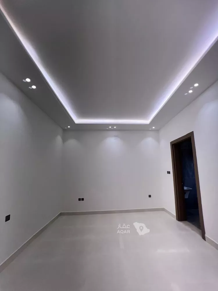 Floor for Sale in Riyadh Dahiat Namar 19