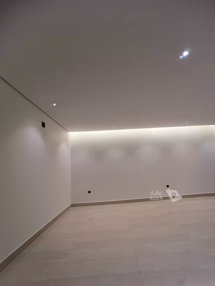 دور للبيع في شارع الامام مسلم, حي بدر, مدينة الرياض, منطقة الرياض صورة 4