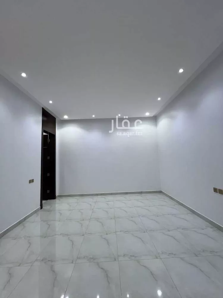 دور للبيع في شارع أبي عامر بن الفرج, حي الشفاء, مدينة الرياض, منطقة الرياض صورة 3