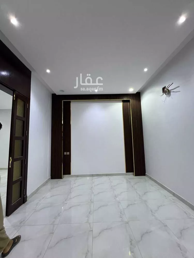 دور للبيع في شارع أبي عامر بن الفرج, حي الشفاء, مدينة الرياض, منطقة الرياض صورة 5