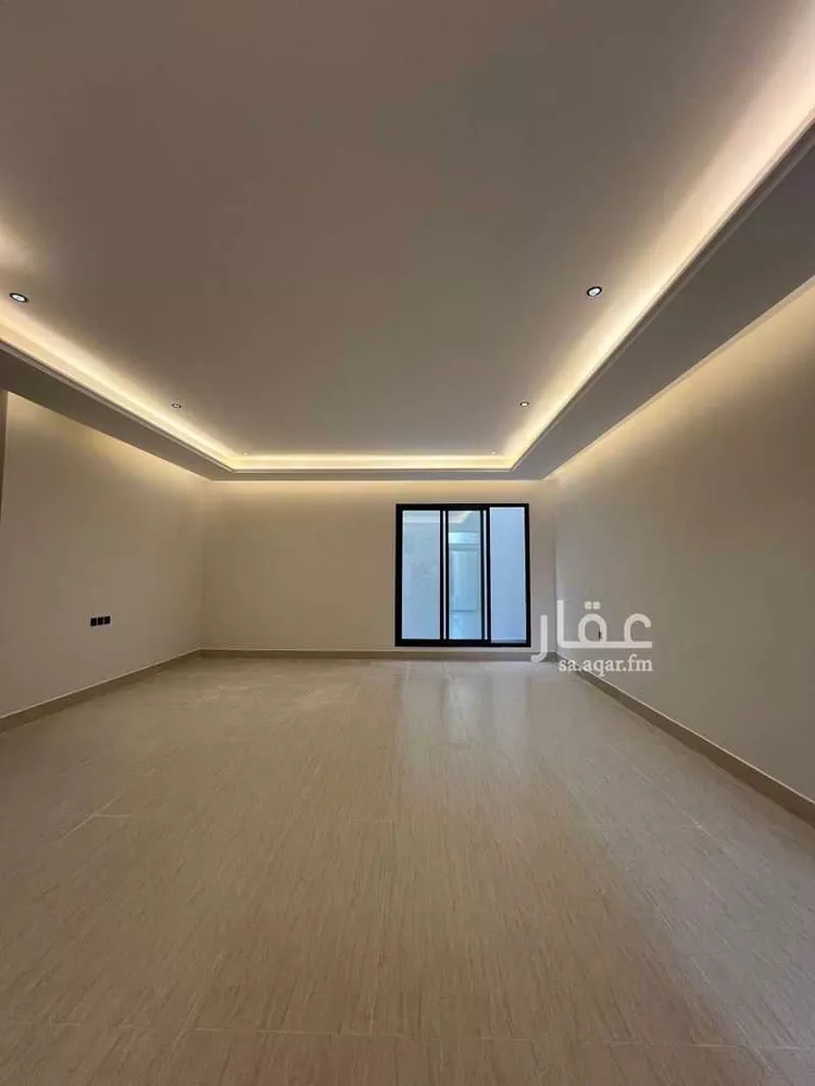 Floor for Sale in Riyadh Dirab 23