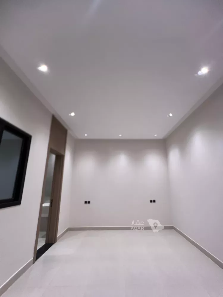Floor for Sale in Riyadh Dahiat Namar 22