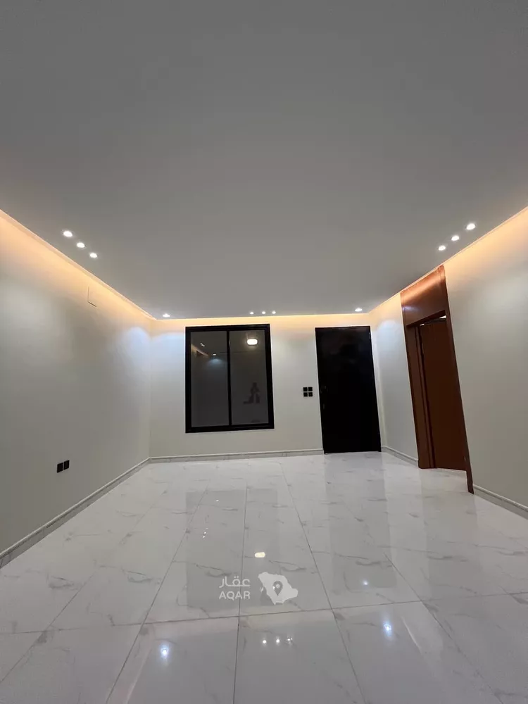 Floor for Sale in Riyadh Dahiat Namar 19