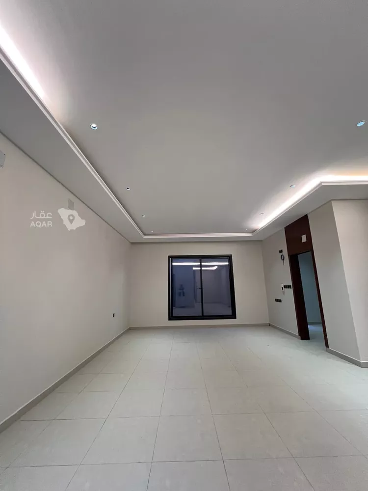 Floor for Sale in Riyadh Dirab 16