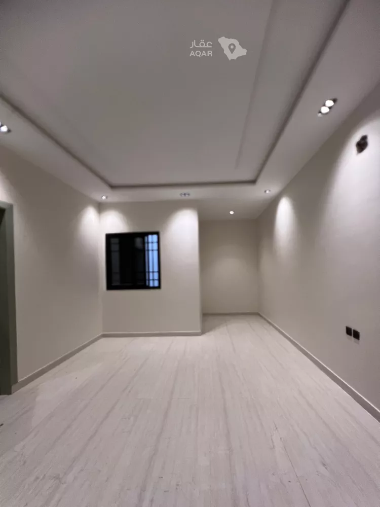 Floor for Sale in Riyadh Badr 6