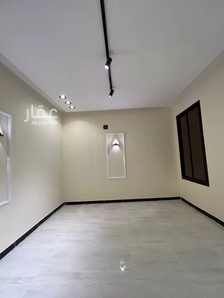دور للبيع في شارع عبدالله بن ابيه, حي بدر, مدينة الرياض, منطقة الرياض صورة 3