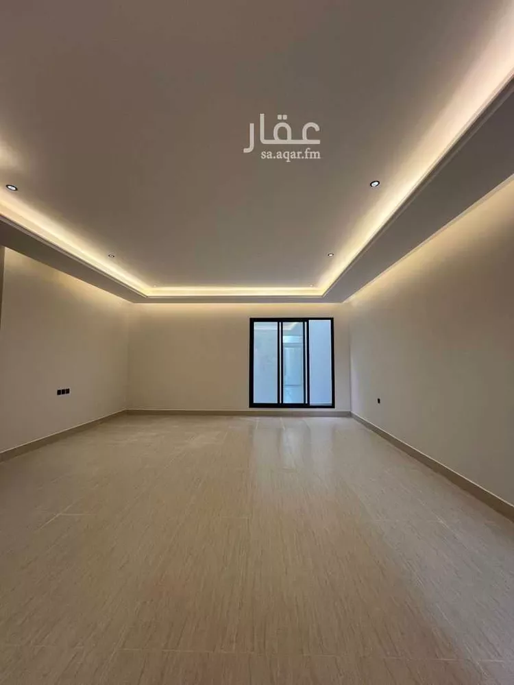 Floor for Sale in Riyadh Dirab 14