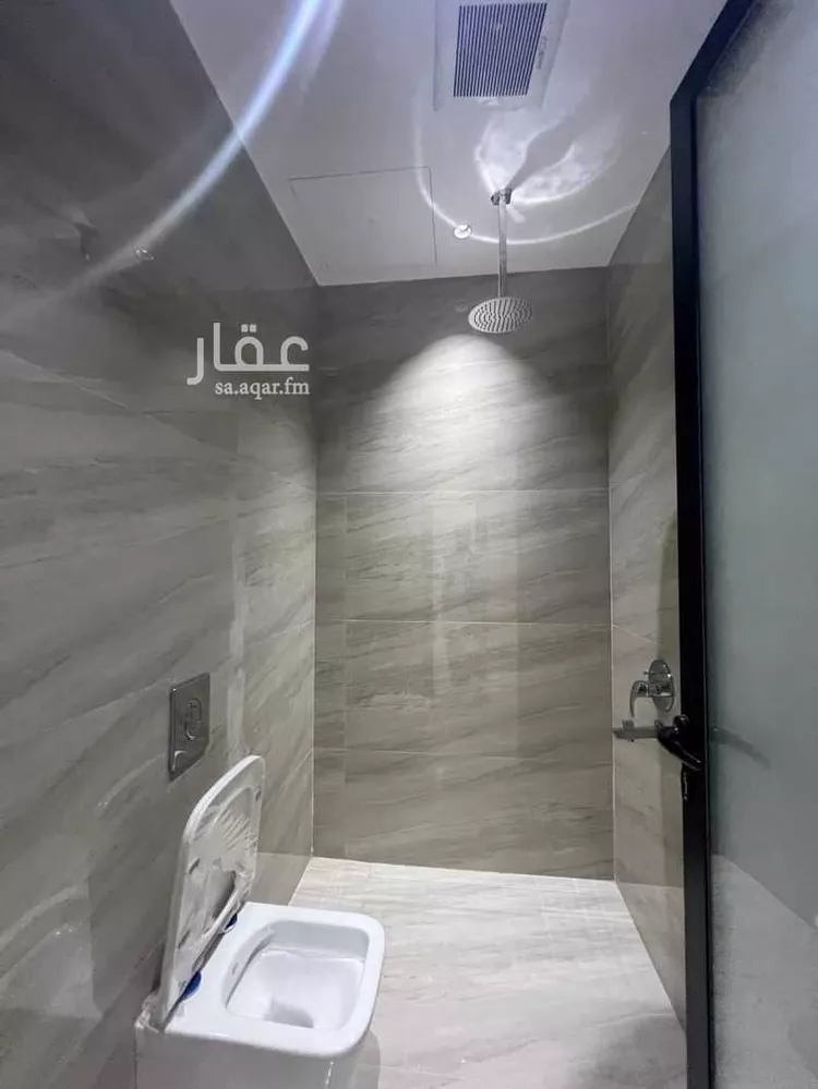 Floor for Sale in Riyadh Dirab 11