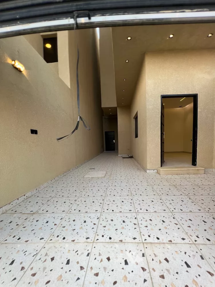 Floor for Sale in Riyadh Taiba صورة 3