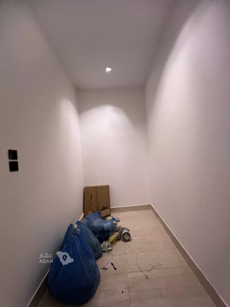 Villa for Sale in Riyadh Badr 17
