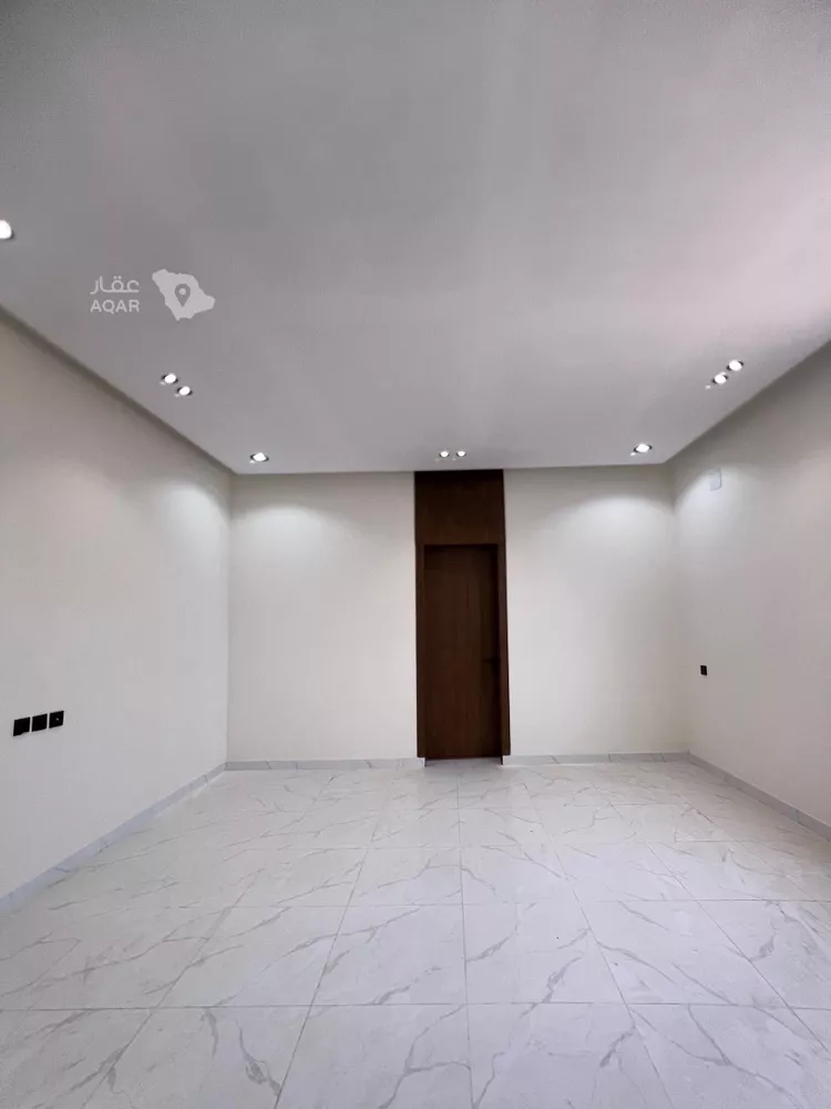 دور للبيع في شارع الإمام مسلم, حي بدر, مدينة الرياض, منطقة الرياض 18