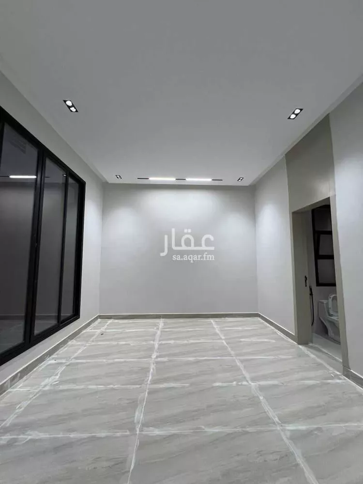 دور للبيع في شارع احمد بن رسلان, حي بدر, مدينة الرياض, منطقة الرياض صورة 5