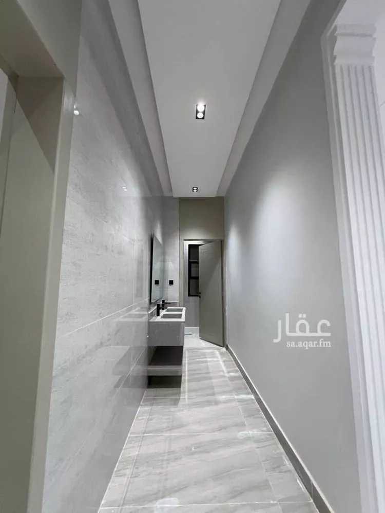 دور للبيع في شارع احمد بن رسلان, حي بدر, مدينة الرياض, منطقة الرياض 10