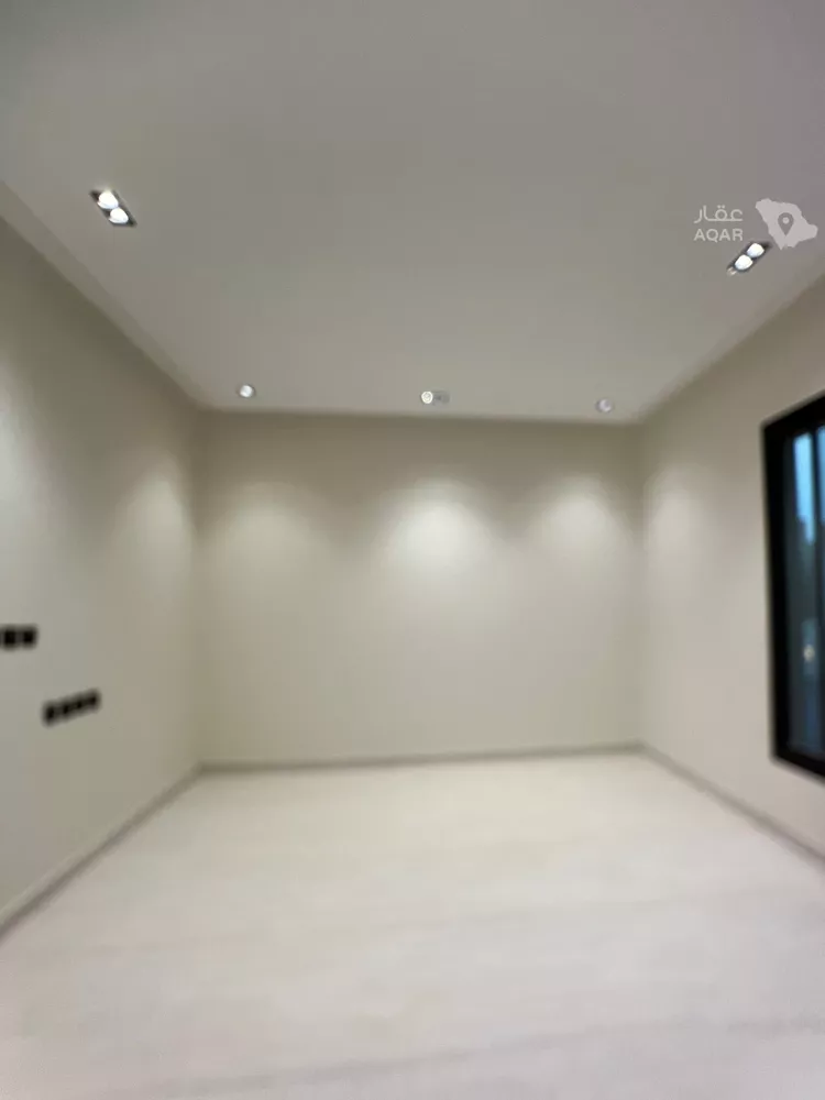 Floor for Sale in Riyadh Badr 12