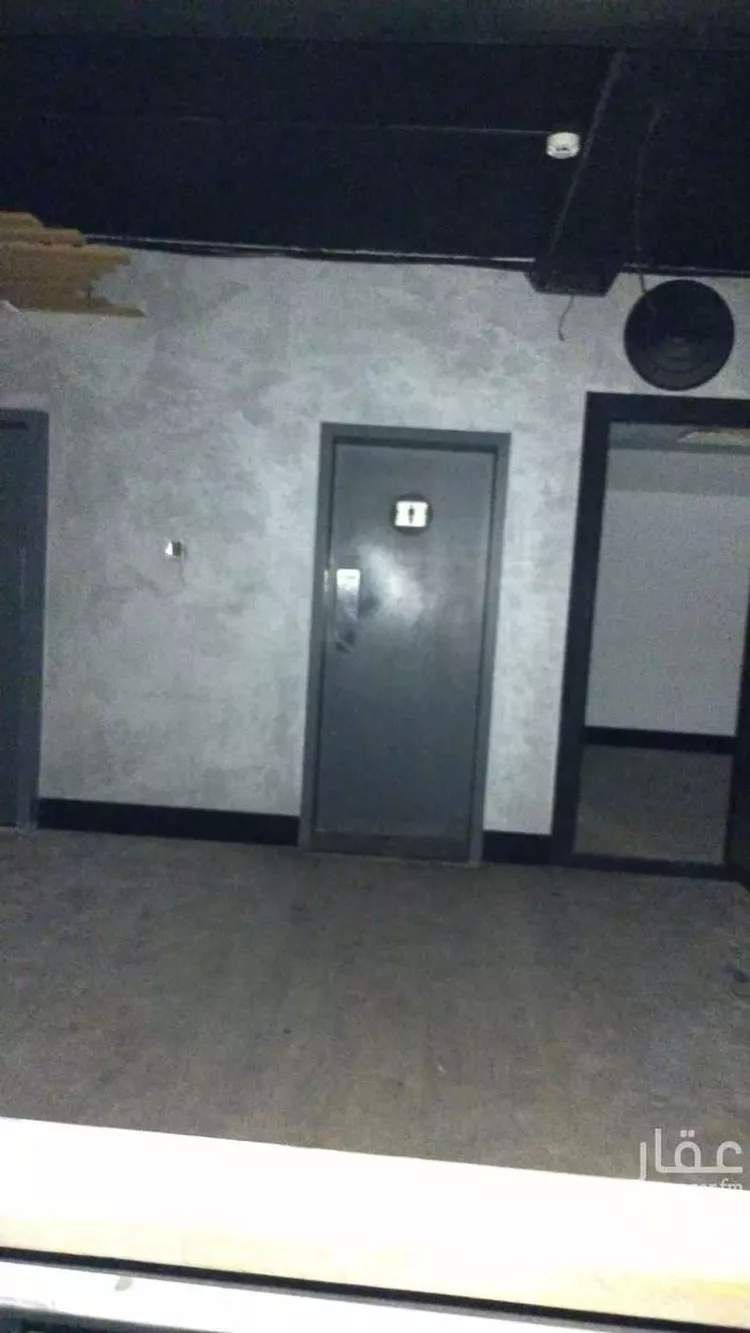 Shop for Rent in Dammam Ash Shati Al Gharbi صورة 3