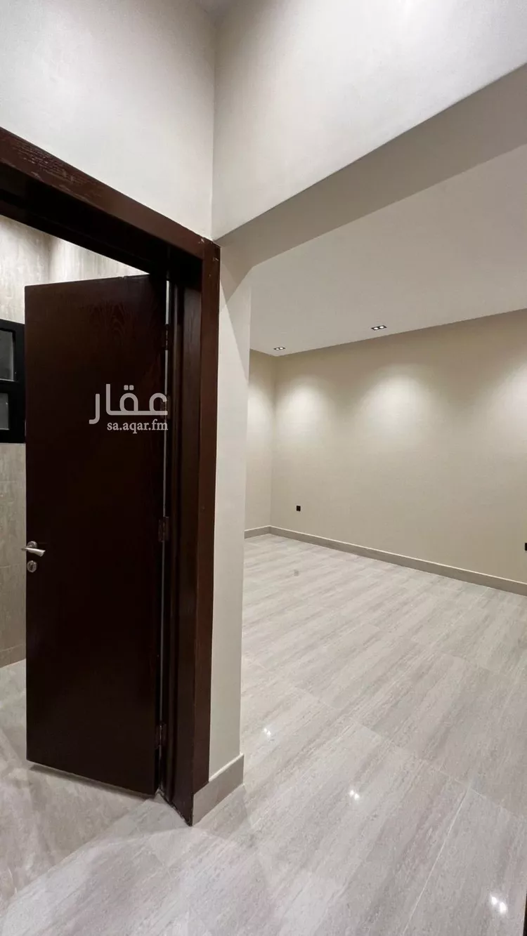 دور للبيع في شارع المديد, حي الحزم, مدينة الرياض, منطقة الرياض صورة 3