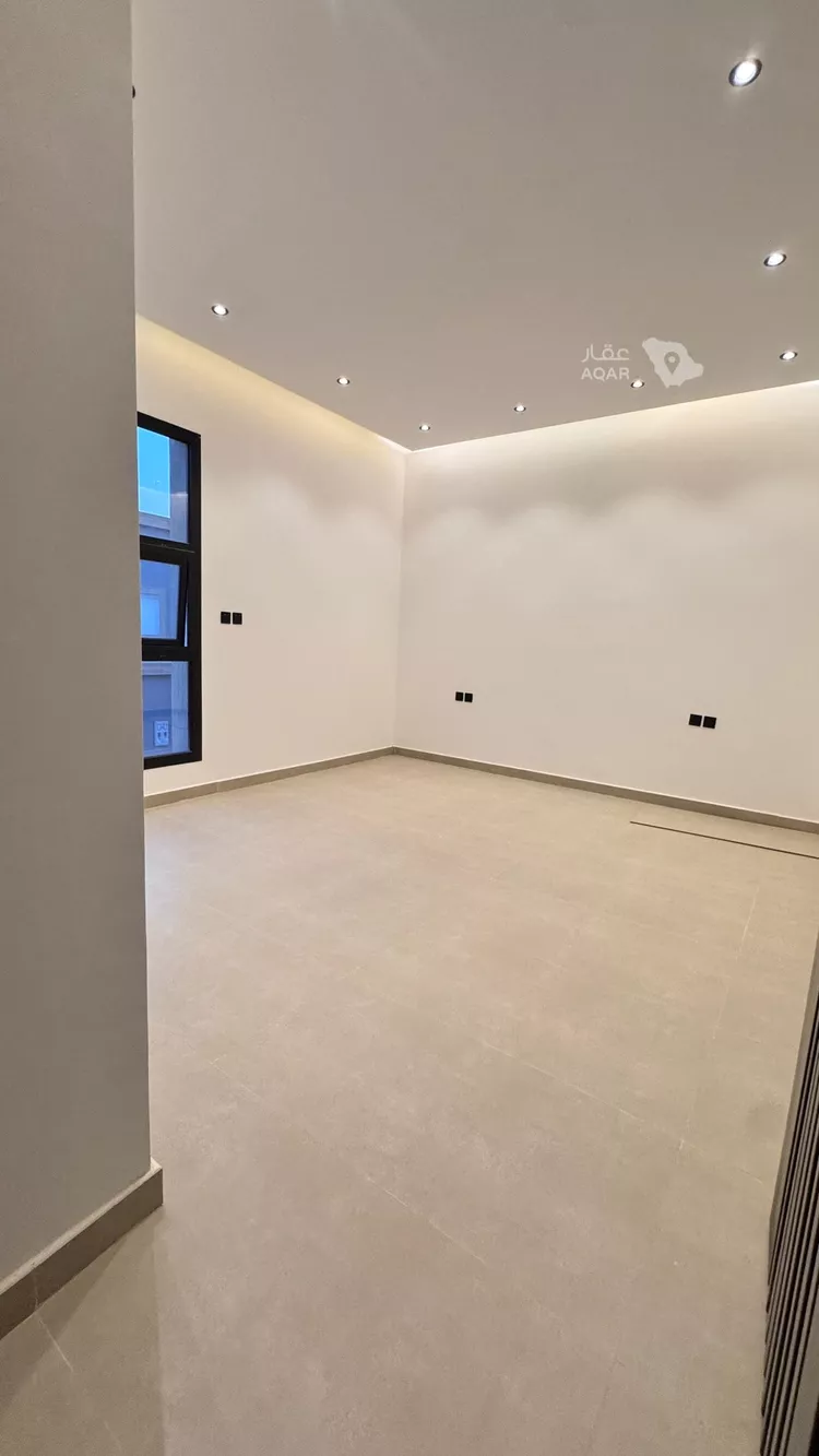 Floor for Sale in Riyadh Al Hazm 8