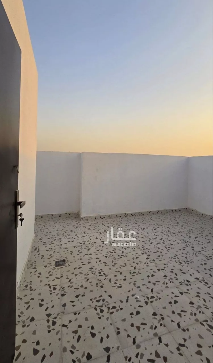 شقة للبيع في شارع عبدالعزيز الإحسائي, حي طيبة, مدينة الرياض, منطقة الرياض 11