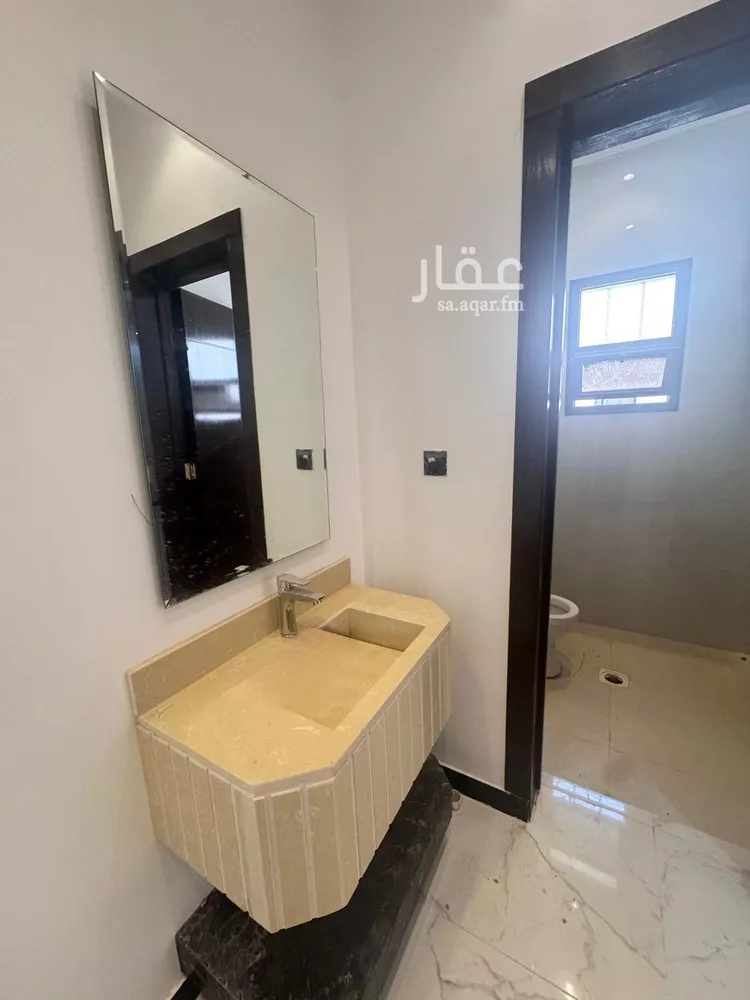 دور للبيع في شارع عبدالله البواب, حي بدر, مدينة الرياض, منطقة الرياض 8