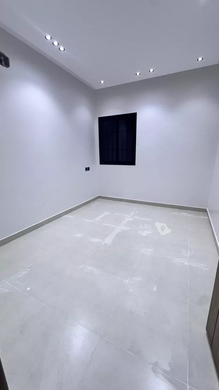 دور للبيع في شارع الصفي, حي الزهرة, مدينة الرياض, منطقة الرياض صورة 4