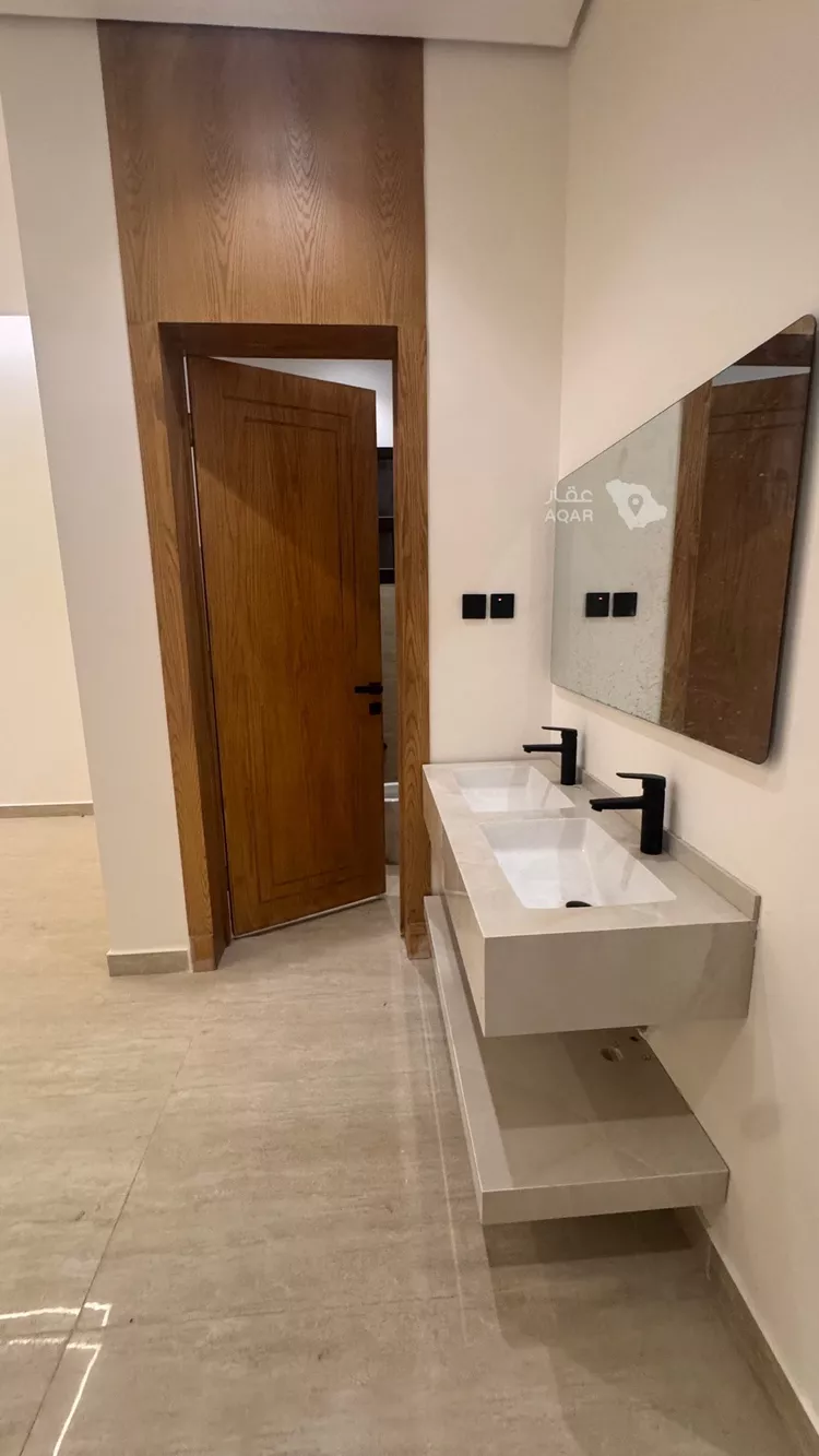 دور للبيع في شارع شعفان, حي الحزم, مدينة الرياض, منطقة الرياض صورة 3