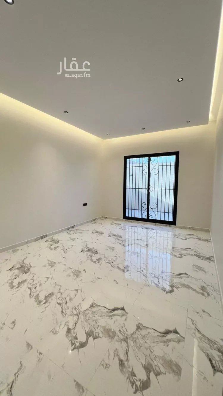 دور للبيع في شارع رقم 27, حي بدر, مدينة الرياض, منطقة الرياض 8