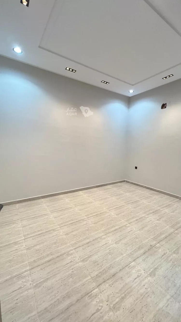 Floor for Sale in Riyadh Tuwaiq 6