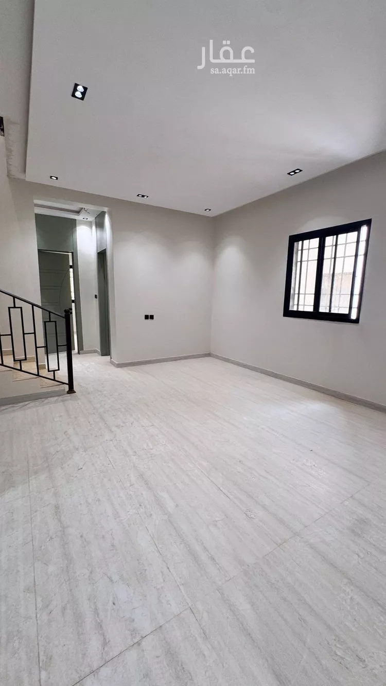 Floor for Sale in Riyadh Badr صورة 3