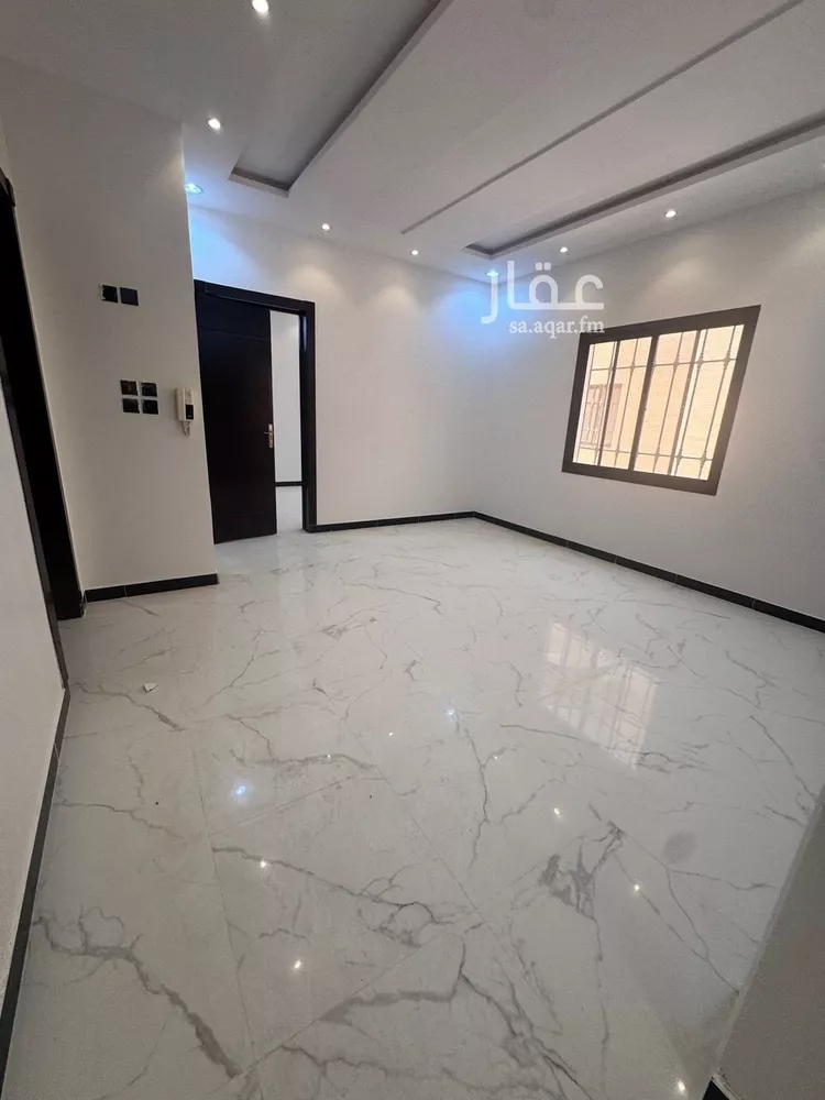 دور للبيع في شارع عبدالله البواب, حي بدر, مدينة الرياض, منطقة الرياض صورة 2