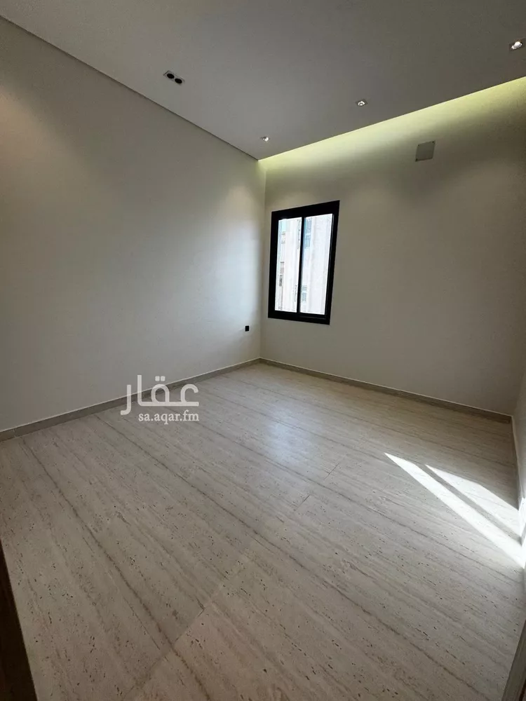 شقة للبيع في شارع محمد بن الأزهر, حي بدر, مدينة الرياض, منطقة الرياض صورة 2