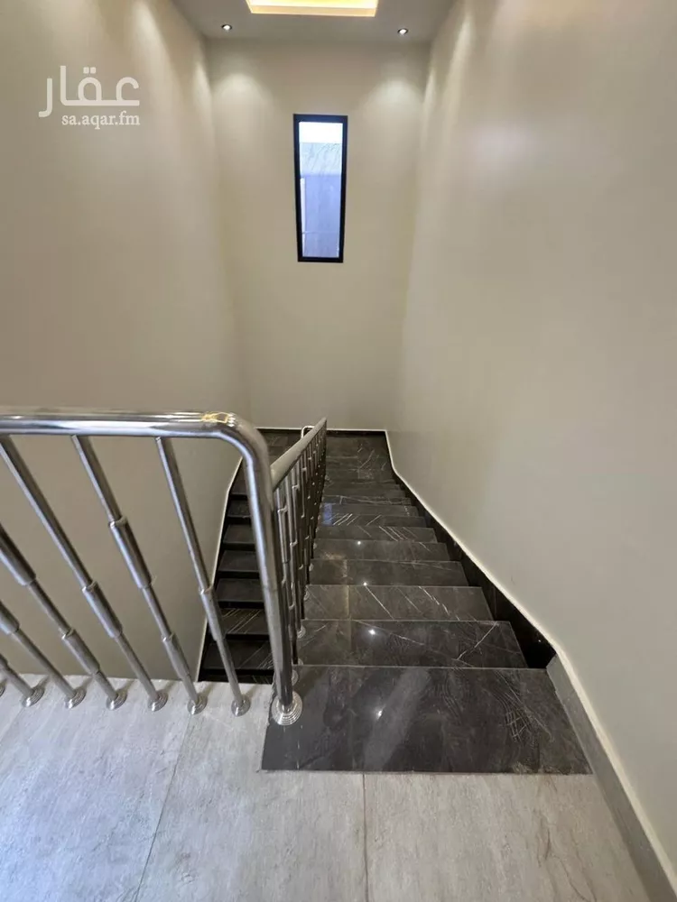 دور للبيع في شارع علي اليماني, حي بدر, مدينة الرياض, منطقة الرياض صورة 5