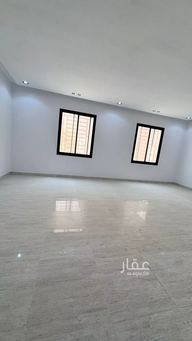 Floor for Sale in Riyadh As Suwaidi Al Gharabi 8