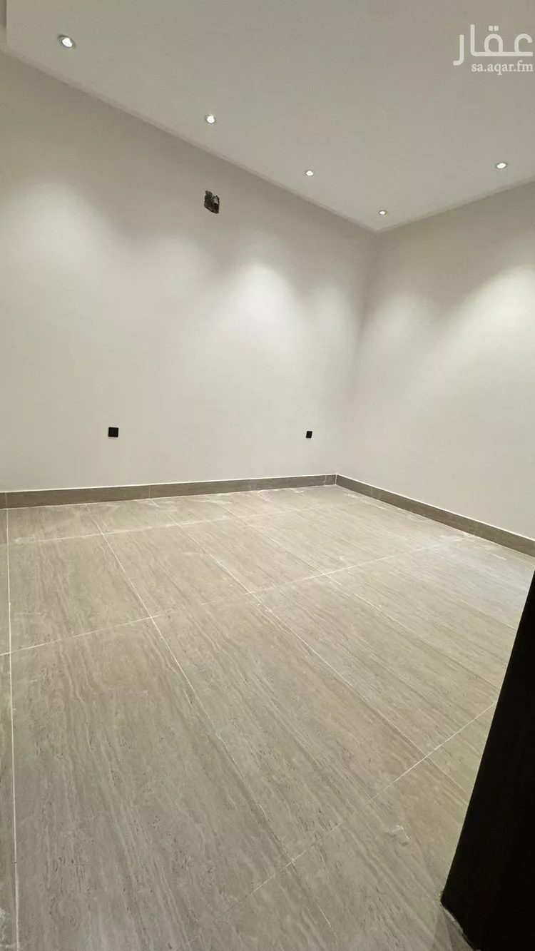 دور للبيع في شارع عيسى بن سهل, حي طويق, مدينة الرياض, منطقة الرياض صورة 3