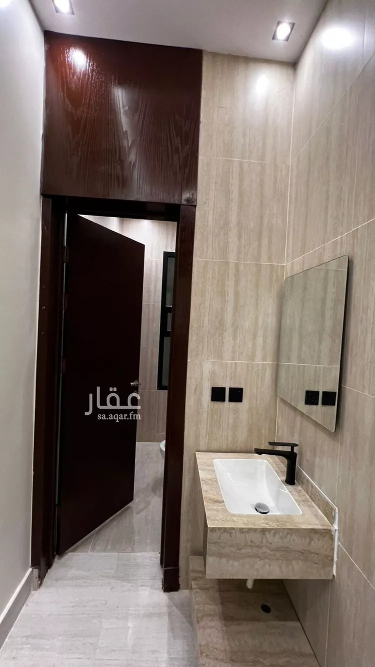 دور للبيع في شارع المديد, حي الحزم, مدينة الرياض, منطقة الرياض صورة 5