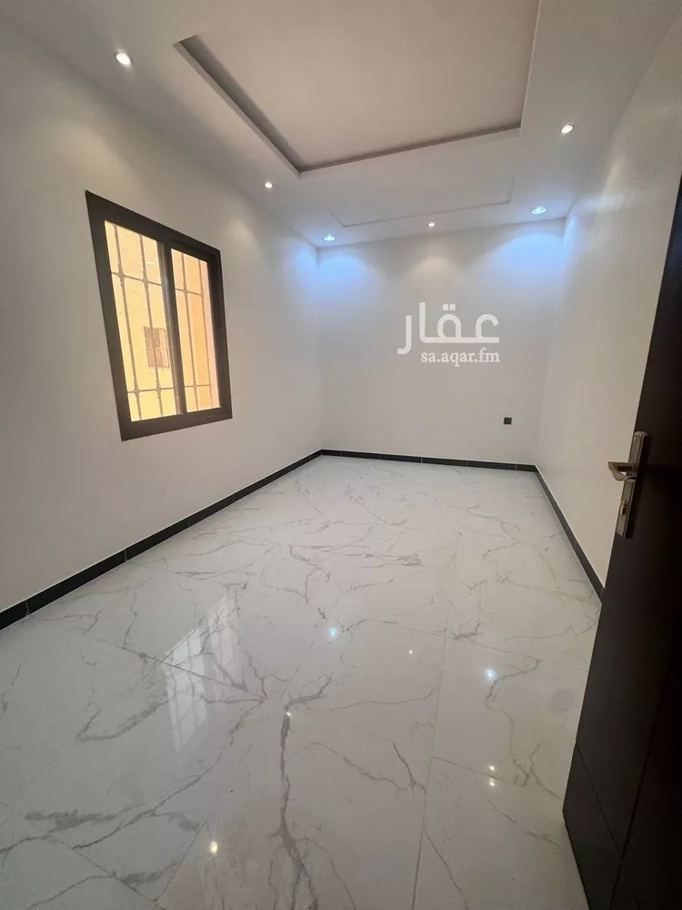 دور للبيع في شارع عبدالله البواب, حي بدر, مدينة الرياض, منطقة الرياض صورة 5