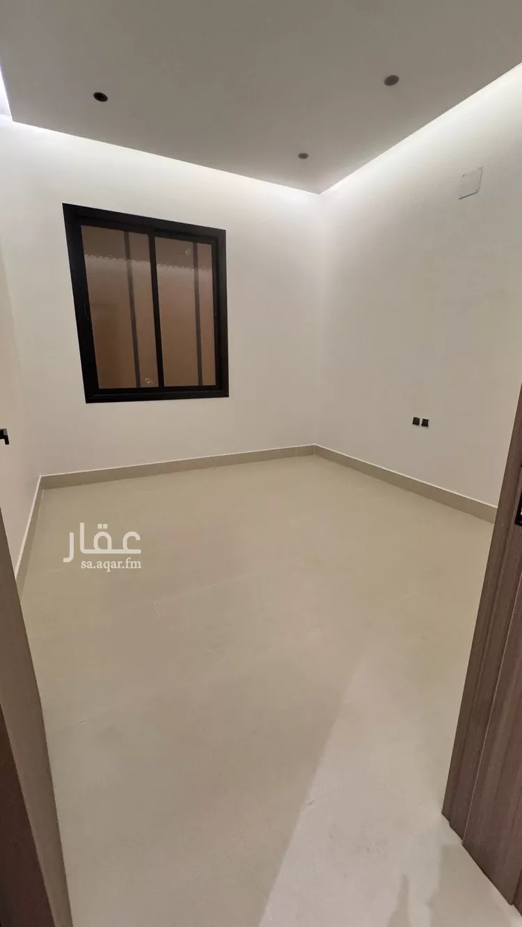 دور للبيع في شارع هبة الله السامري, حي بدر, مدينة الرياض, منطقة الرياض 6