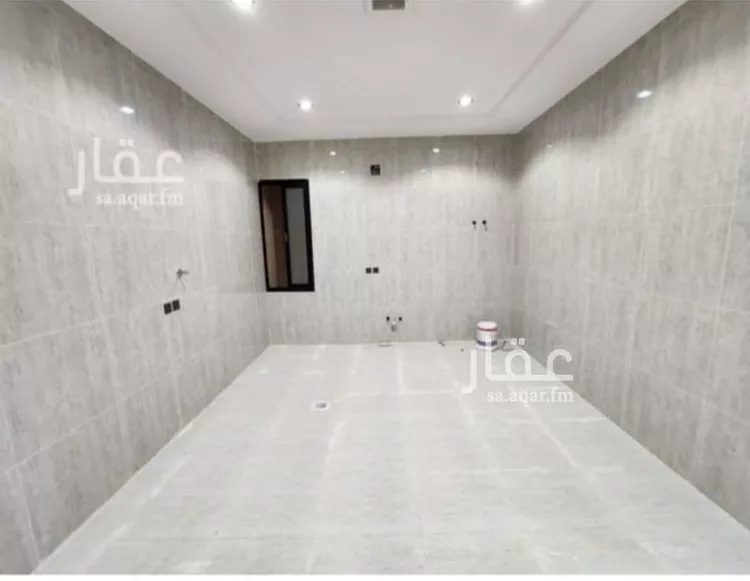 دور للبيع في شارع حامد عبدالحفيظ, حي عكاظ, مدينة الرياض, منطقة الرياض صورة 5