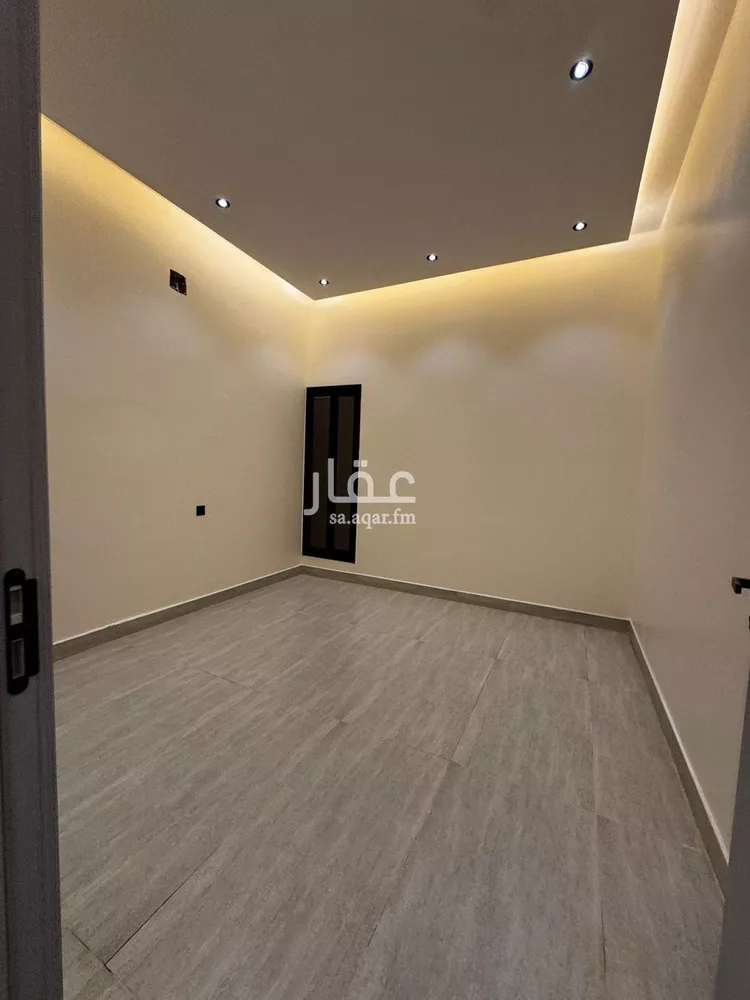 دور للبيع في شارع ابي القاسم الثمانيني, حي بدر, مدينة الرياض, منطقة الرياض صورة 2