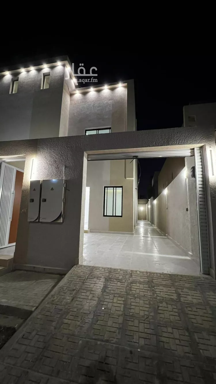 دور للبيع في شارع المديد, حي الحزم, مدينة الرياض, منطقة الرياض