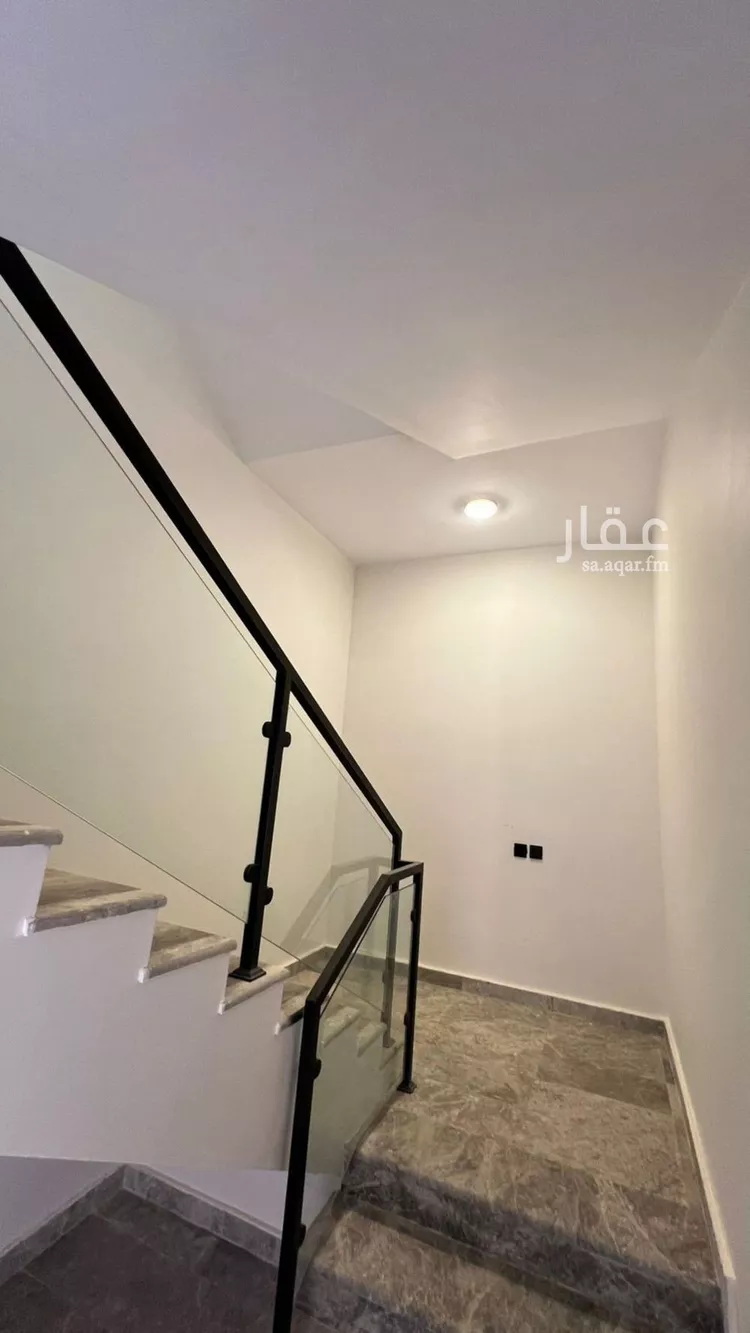 دور للبيع في حي بدر, مدينة الرياض, منطقة الرياض 18