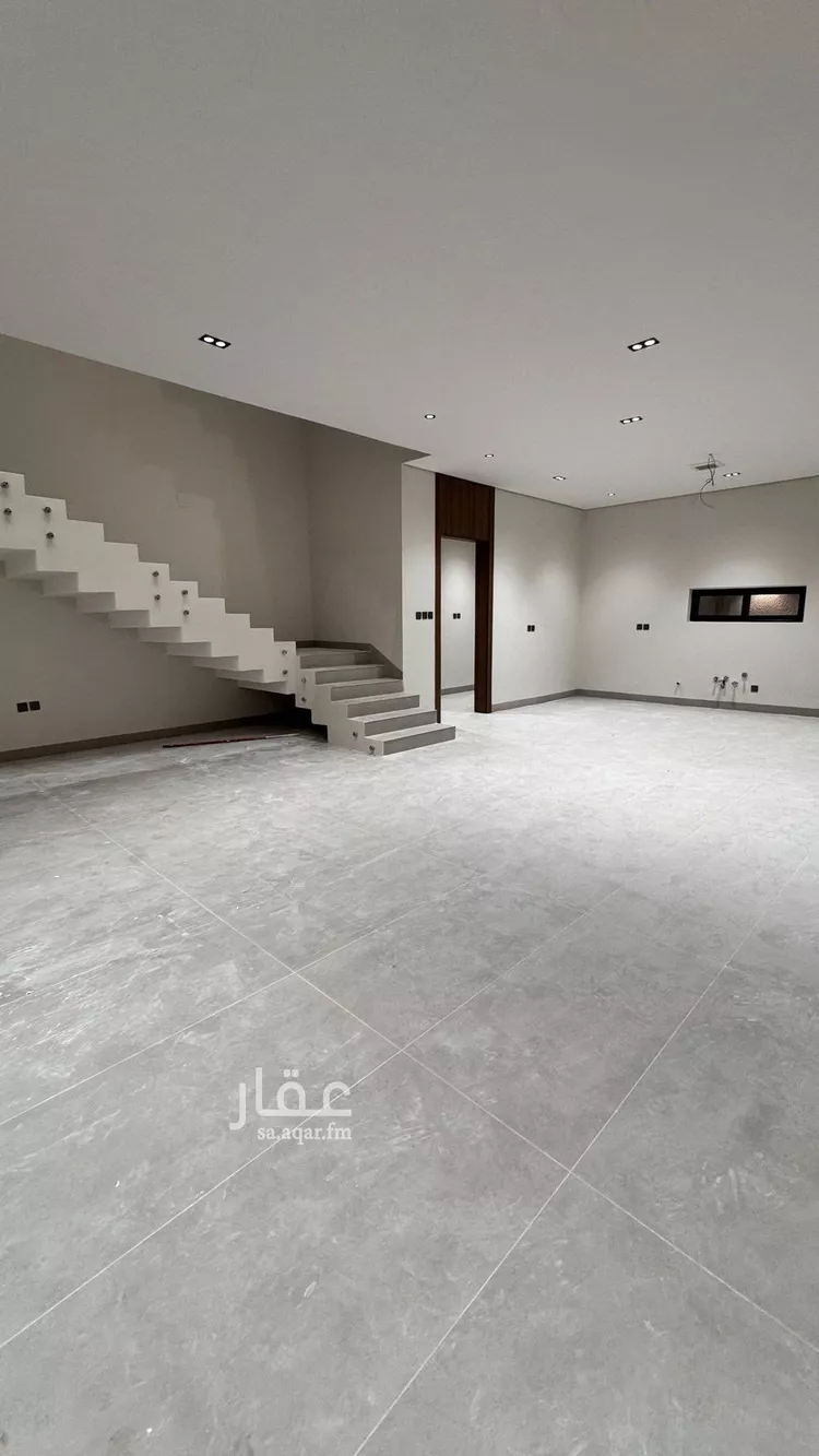 فيلا للبيع في شارع وادي فاطمة, حي بدر, مدينة الرياض, منطقة الرياض صورة 2